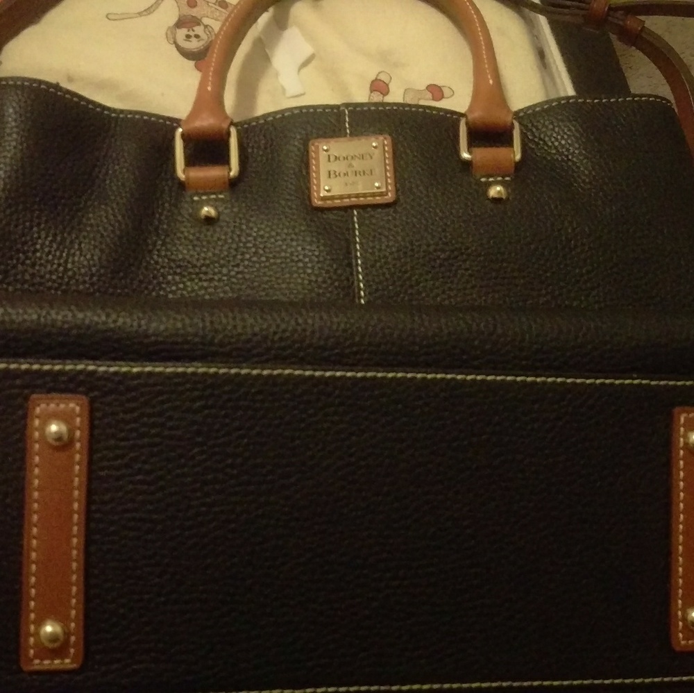 Dooney and bourke chelsea tote